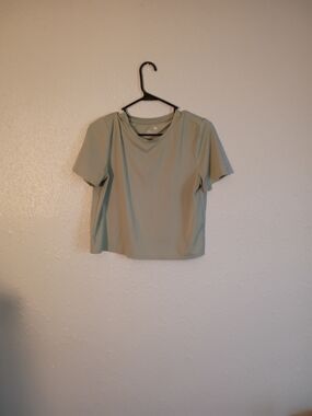 GAP Sage Green Short Sleeve Crew Tee